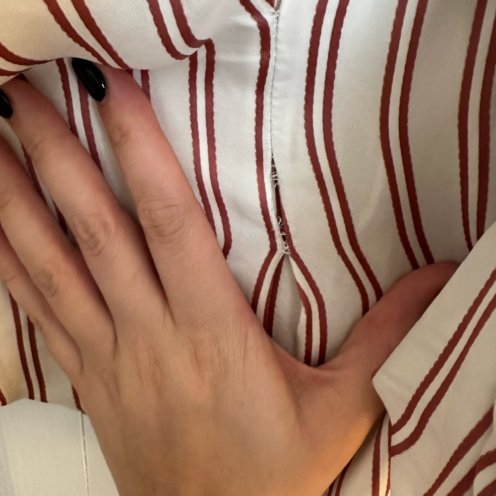 Alexie Wrap Top, Size Medium, Orange And White St… - image 4